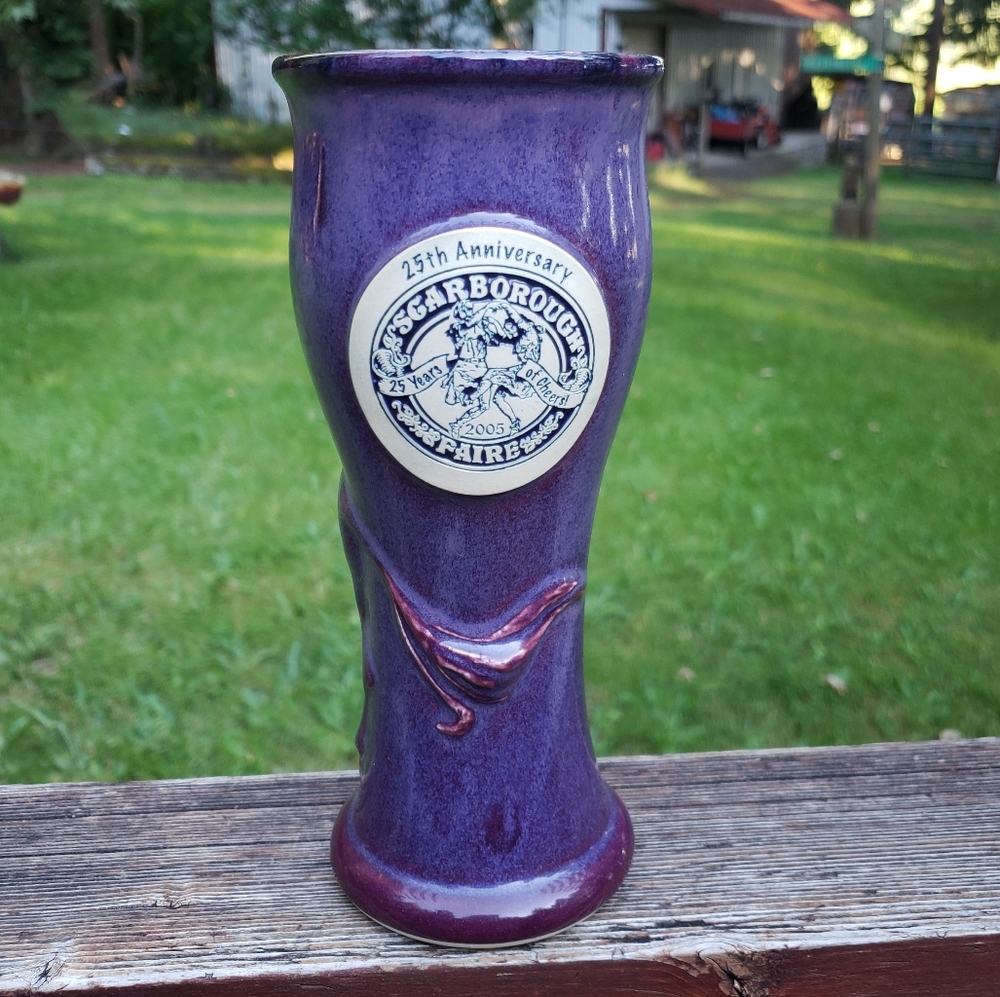 2005 25th Anniversary SGARBOROUGH FAIRE Ceramic Glass - Handmade - 7.5" TALL